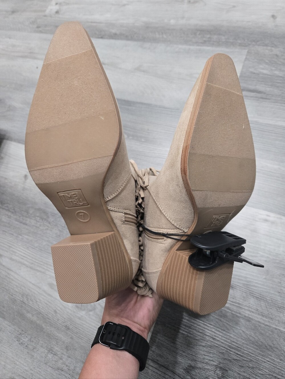 Time and Tru faux suede western booties - Picture 7 of 7